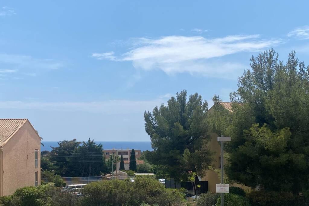 Belle appartement vue sur mer Bandol Extérieur photo